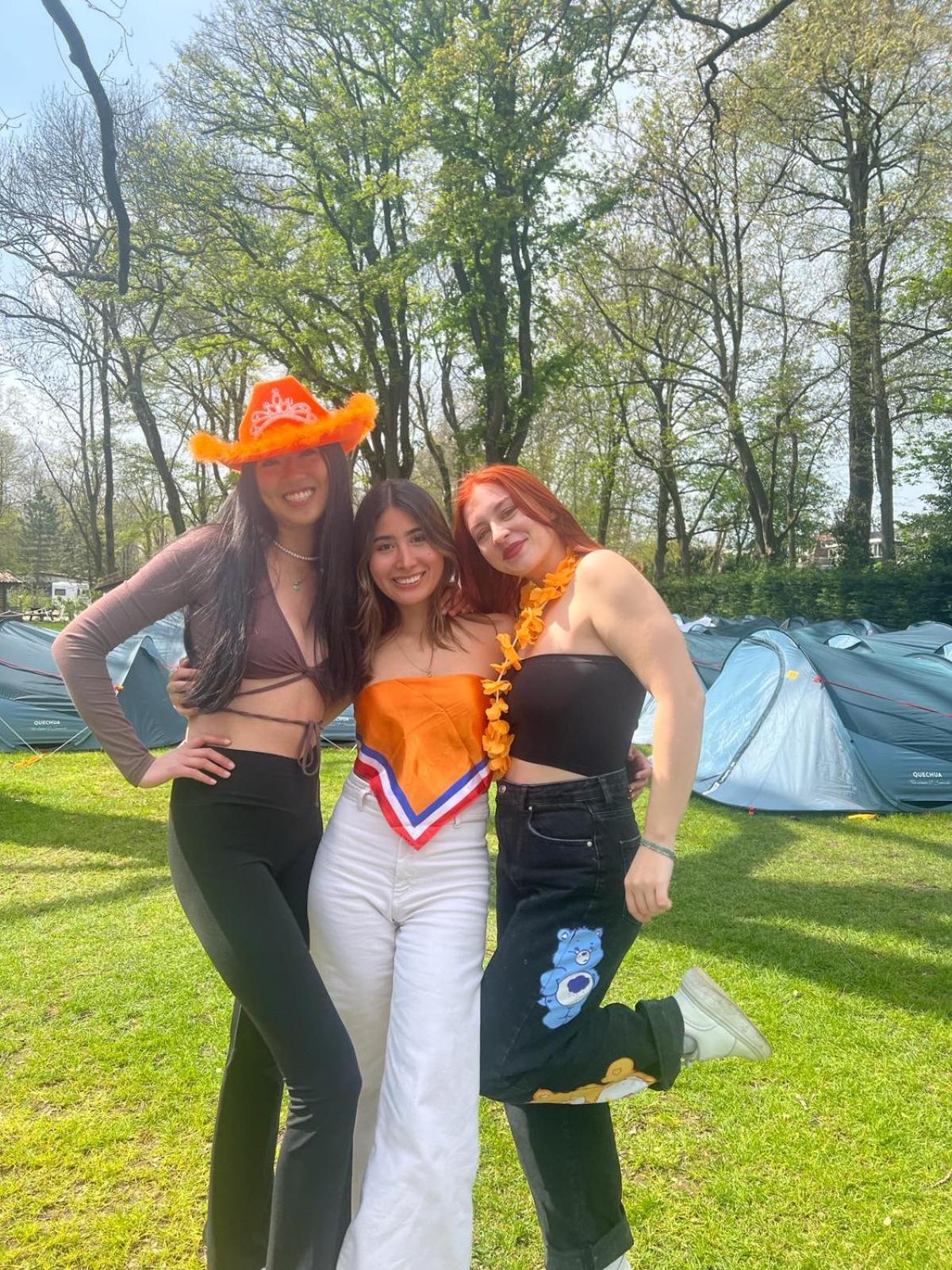 The Esn Kingsday Campsite Амстердам Екстериор снимка