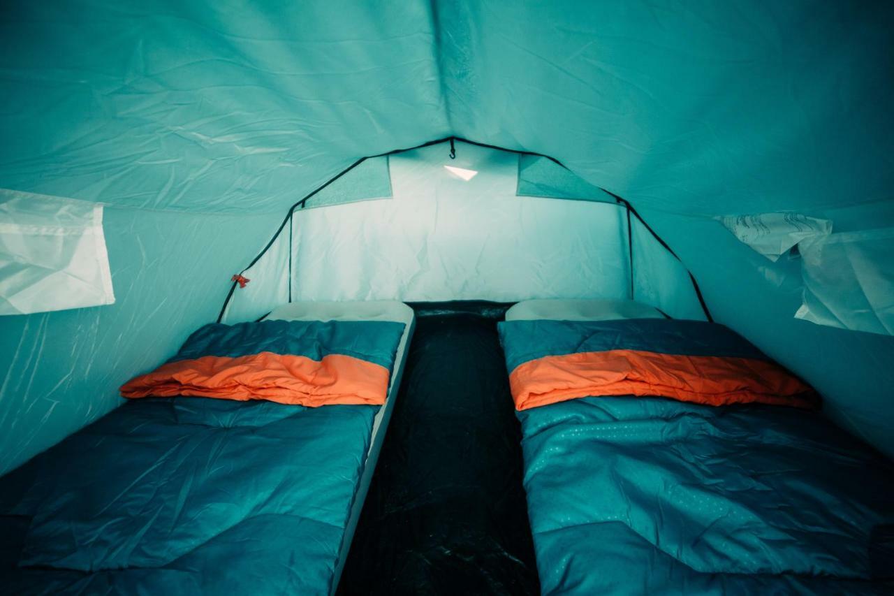 The Esn Kingsday Campsite Амстердам Екстериор снимка